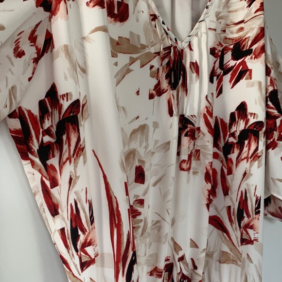 White House Black Market Red Floral Midi Dress - Picture 3 of 4